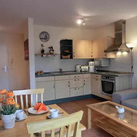 H 12 Apartament Graal-Mueritz